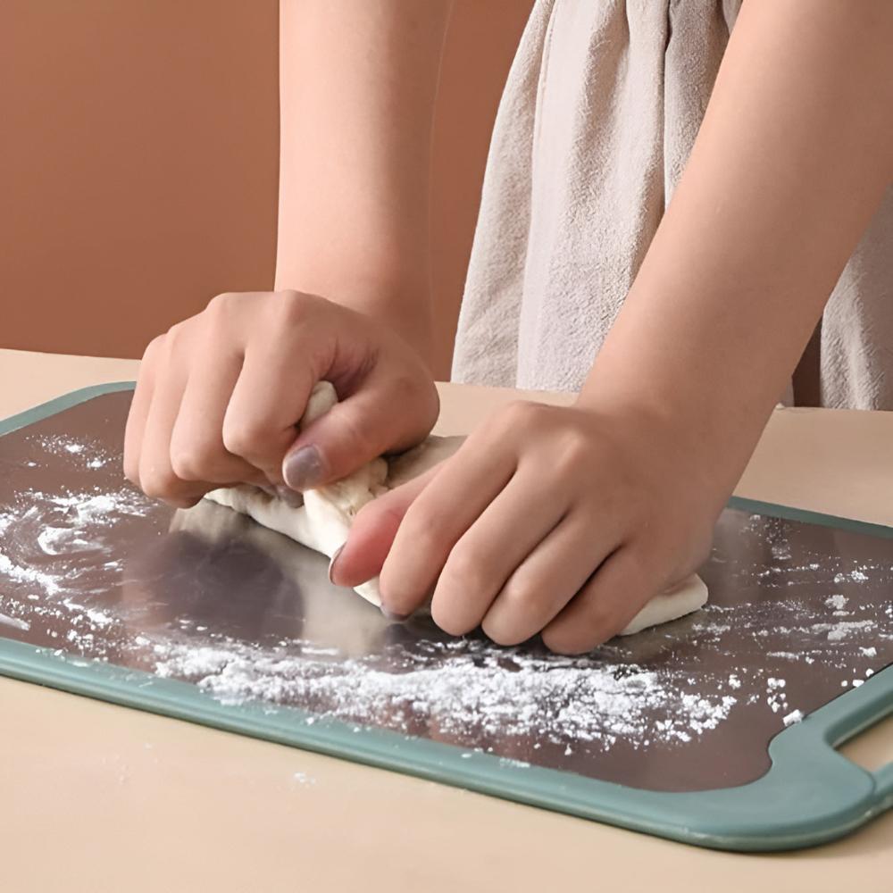 Double-Sided Stainless Steel Cutting Board with Antibacterial Surface and Integrated Garlic Grater - Durable and Easy to Clean-4