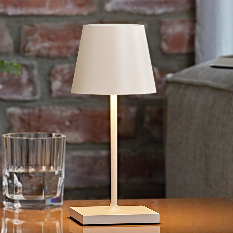 DuraGlow – Wireless Mini Table Lamp with Rechargeable Battery and Dimming Function