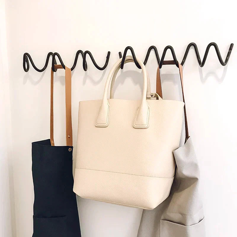 WaveLoop – Modern Metal Wall Coat Rack