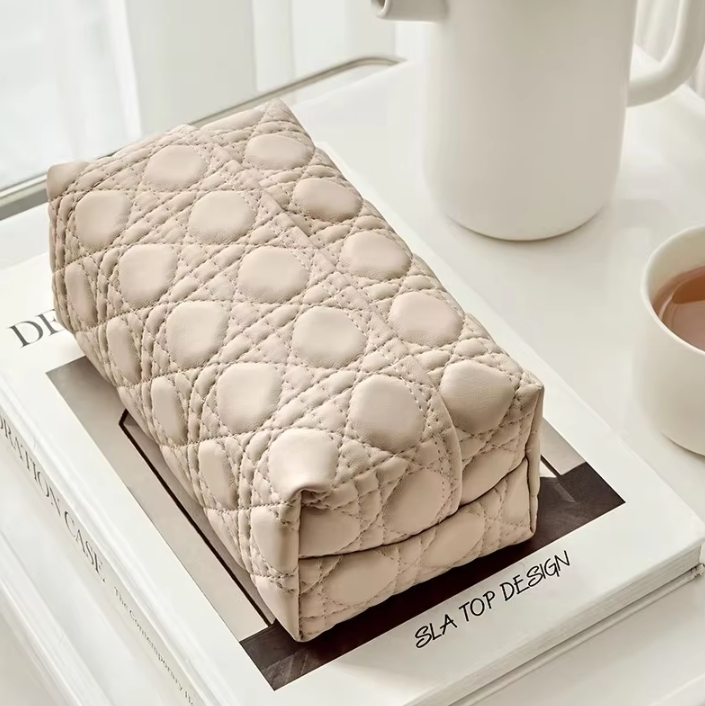 Haven Sumptuous Quilted Tissue Holder