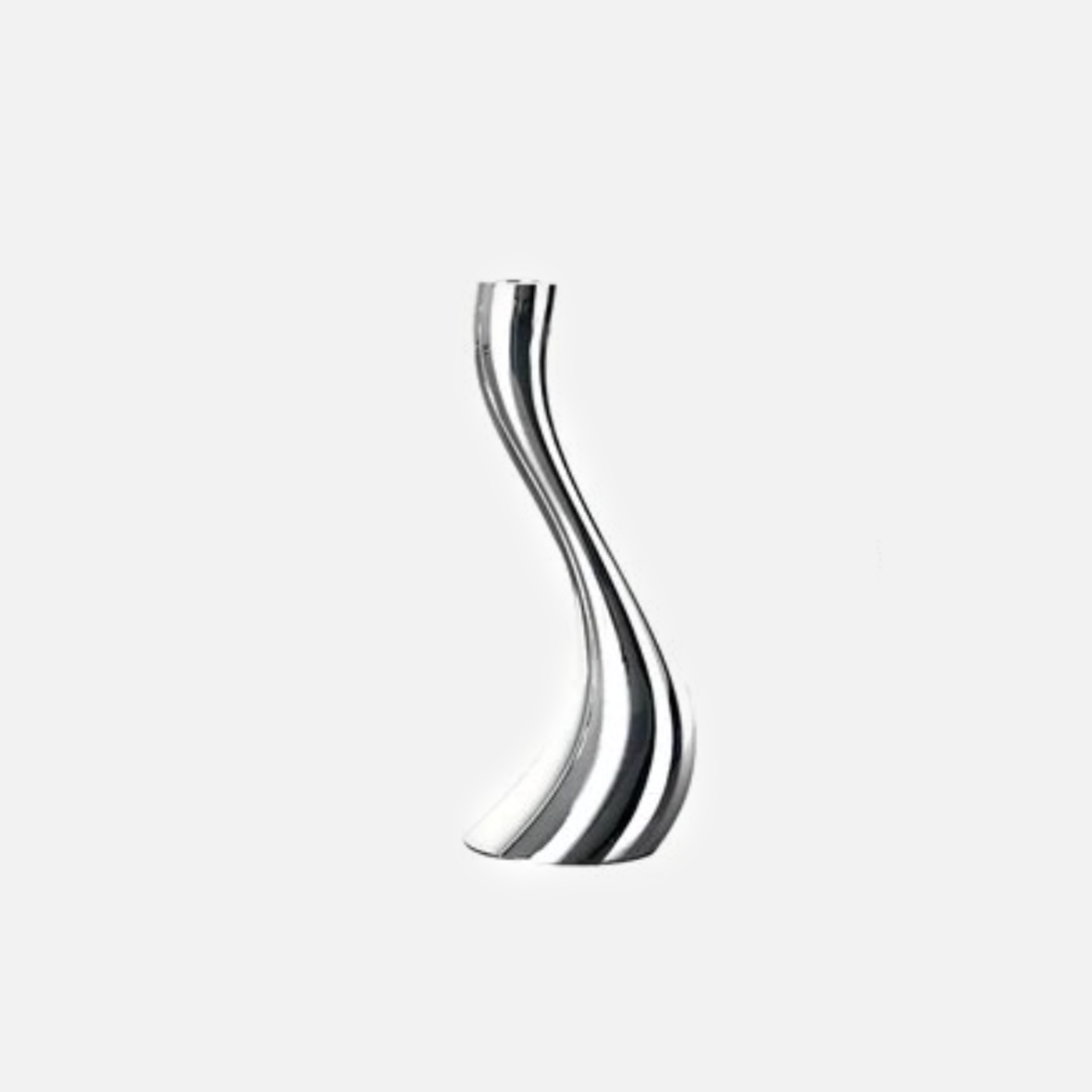 DoraWave – Luxury Chrome Candle Holders with Elegant Wave Shape
