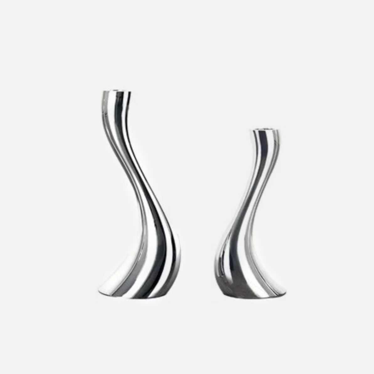 DoraWave – Luxury Chrome Candle Holders with Elegant Wave Shape