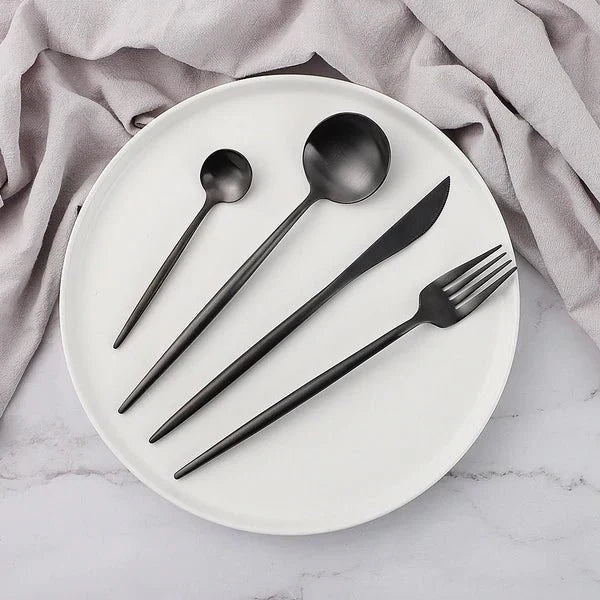 EleganceDining – Luxury Minimalist Refined Dining 24-piece Flatware Set