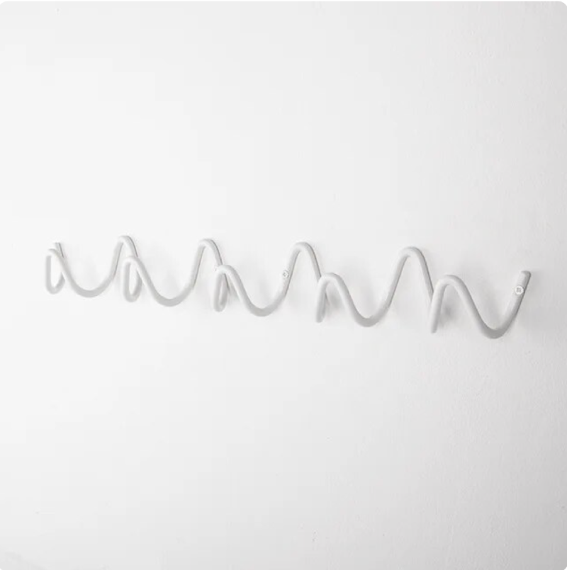 WaveLoop – Modern Metal Wall Coat Rack